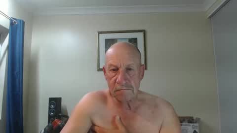 Snapshot of lovesblackazz chatting on January 7, 10:43 am Lovesblackazz online show from January 7, 10:43 am