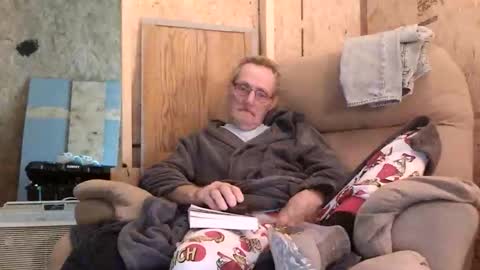 just here to have fun and cum online show from November 10, 12:59 pm