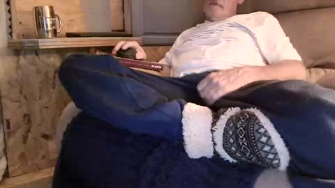 just here to have fun and cum online show from November 15, 12:13 pm