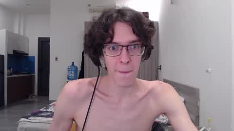 LovesomeCookie online show from December 3, 6:50 pm