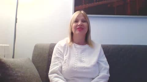 Marlyn online show from December 4, 12:41 am