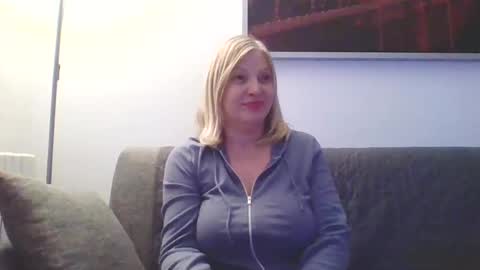 Marlyn online show from January 8, 12:28 am