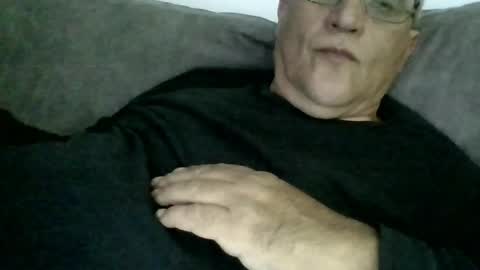 lovetightass online show from April 3, 4:38 pm