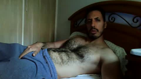 Snapshot of lovina07 chatting on December 14, 2:21 pm slave lovina online show from December 14, 2:21 pm