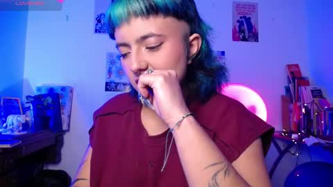 loving_alma online show from November 27, 1:51 am