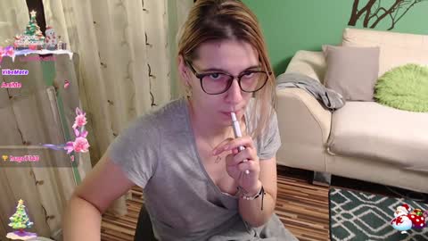 Antonia online show from December 18, 12:07 pm