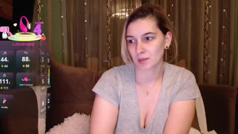 Antonia online show from October 27, 10:03 pm