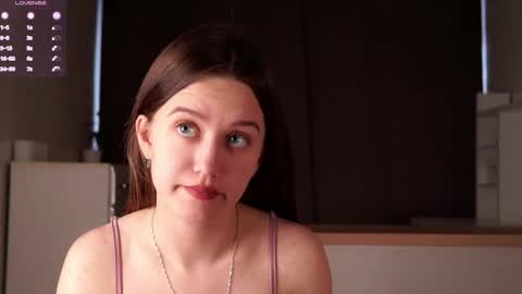 Amelia online show from April 27, 12:03 pm