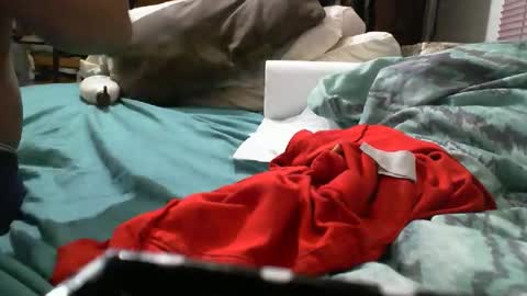 Milk Me online show from June 2, 6:37 am