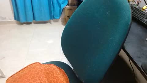 SoldierHugeCock online show from October 18, 1:01 pm