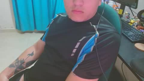 SoldierHugeCock online show from October 27, 1:20 am