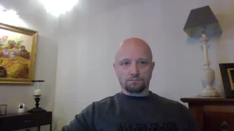 Snapshot of lrda49 chatting on January 27, 8:40 am Espigle online show from January 27, 8:40 am