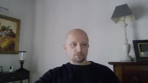 Snapshot of lrda49 chatting on February 7, 11:01 am Espigle online show from February 7, 11:01 am