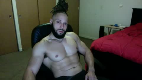 lskinnatty online show from September 12, 12:00 am