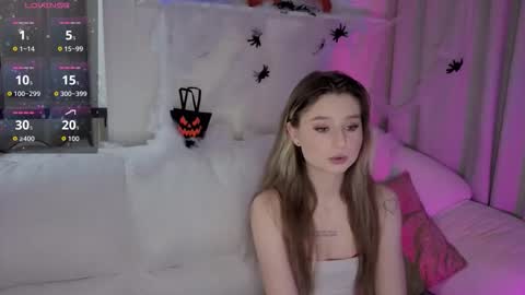 Lua online show from October 30, 7:14 pm