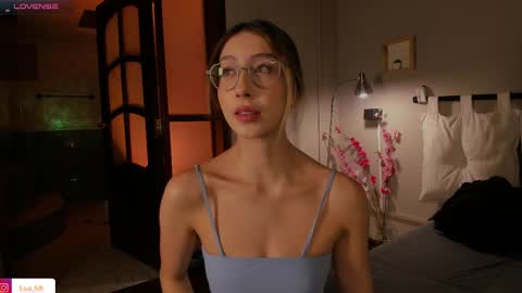 Snapshot of lua_ferch_ chatting on February 24, 12:59 pm ---Goys incredible photographs online show from February 24, 12:59 pm