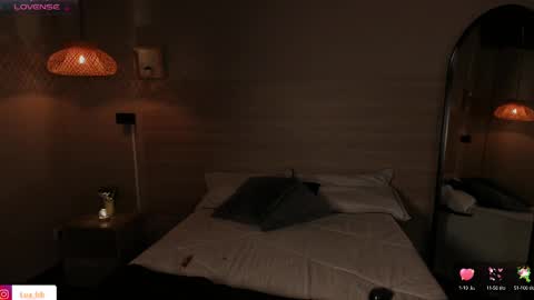 Snapshot of lua_ferch_ chatting on March 12, 4:35 pm ---Goys incredible photographs online show from March 12, 4:35 pm