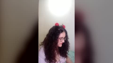 Snapshot of luana363 chatting on June 22, 8:06 pm luana363 online show from June 22, 8:06 pm