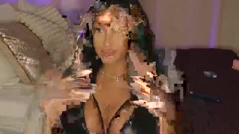 Luana Dess online show from May 8, 4:45 pm