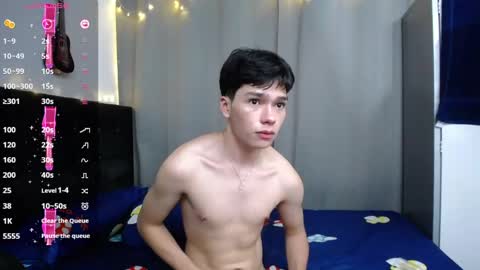 lUAN online show from December 31, 2:36 pm