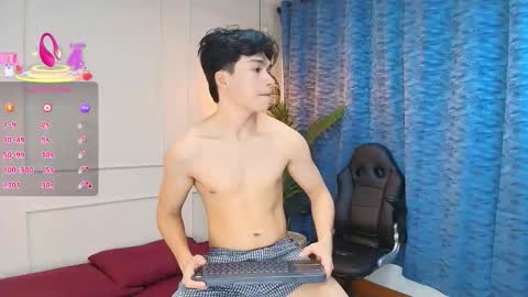 lUAN online show from September 15, 7:25 pm