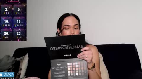 luara_ online show from February 21, 3:13 pm