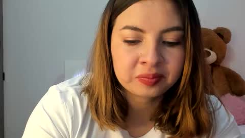 luara__01__lecat_1 online show from October 21, 7:58 pm