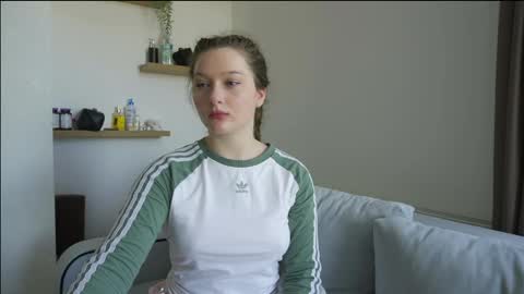 lubimka_lu online show from May 2, 1:16 pm