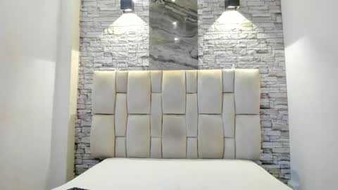 Luca online show from February 28, 7:37 pm