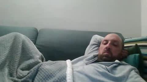 Snapshot of lucabeech88 chatting on January 18, 7:39 pm Luca online show from January 18, 7:39 pm