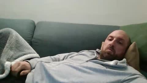 Snapshot of lucabeech88 chatting on February 25, 8:07 pm Luca online show from February 25, 8:07 pm