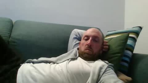 Snapshot of lucabeech88 chatting on April 4, 6:16 pm Luca online show from April 4, 6:16 pm