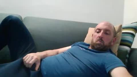 Snapshot of lucabeech88 chatting on April 21, 4:34 pm Luca online show from April 21, 4:34 pm
