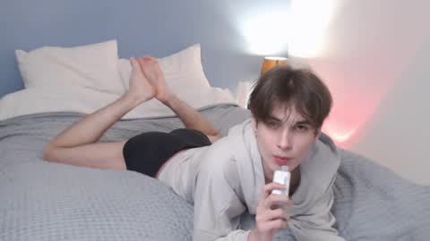 lucacharm online show from March 3, 2:15 am