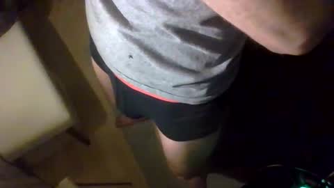 Snapshot of lucany__ chatting on February 19, 12:25 am Luca online show from February 19, 12:25 am