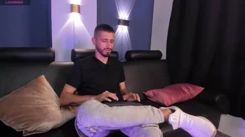 Lucas online show from February 5, 4:50 am