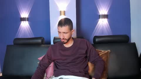 Lucas online show from February 11, 3:00 am