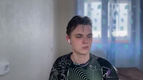 Snapshot of lucas_dany chatting on December 10, 9:23 am Lucas Gill online show from December 10, 9:23 am