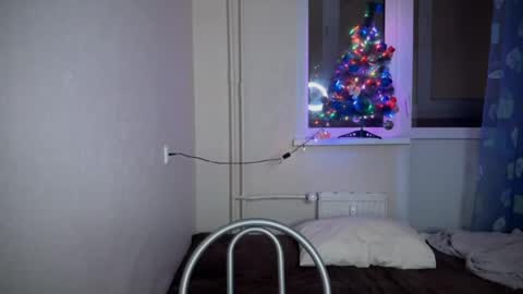 Snapshot of lucas_dany chatting on December 19, 10:32 pm Lucas Gill online show from December 19, 10:32 pm