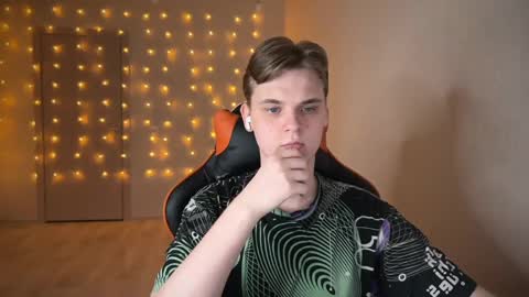 Snapshot of lucas_dany chatting on January 13, 10:35 pm Lucas Gill online show from January 13, 10:35 pm