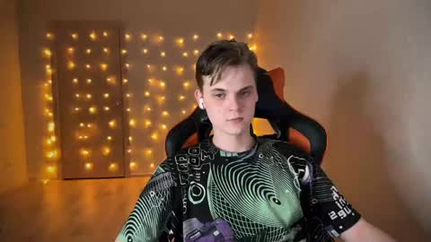 Snapshot of lucas_dany chatting on January 17, 7:27 pm Lucas Gill online show from January 17, 7:27 pm