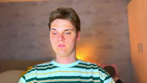 Lucas Gill online show from April 14, 7:42 pm