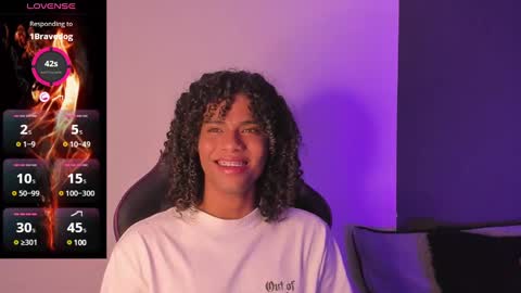 Snapshot of lucas_eevans07 chatting on February 10, 5:52 pm online show from February 10, 5:52 pm