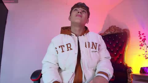 Lucas lovee online show from March 23, 1:37 pm