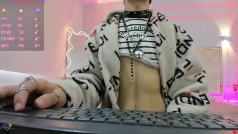 Lucas online show from May 26, 8:27 pm
