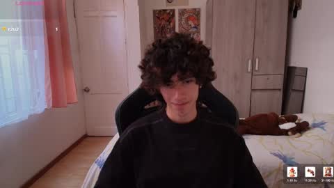 lucas_xo online show from January 17, 8:56 pm