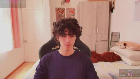 Snapshot of lucas_xo chatting on April 30, 6:36 pm lucas_xo online show from April 30, 6:36 pm