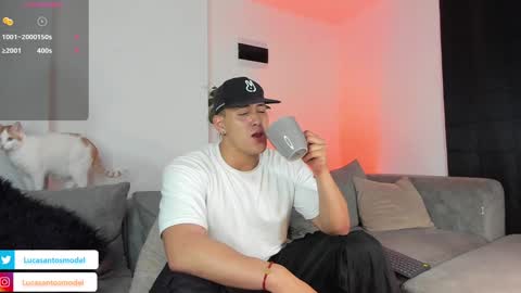 LUCA SANTOS online show from December 3, 3:30 am