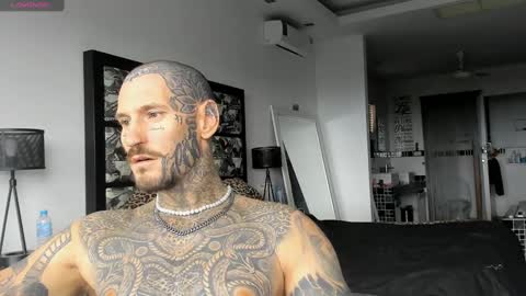 lucasexclusive online show from December 13, 7:47 am