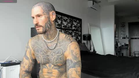 lucasexclusive online show from December 29, 5:31 am